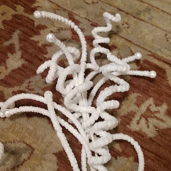 Raz Christmas White Sticks Bundle - Picture 3 of 4